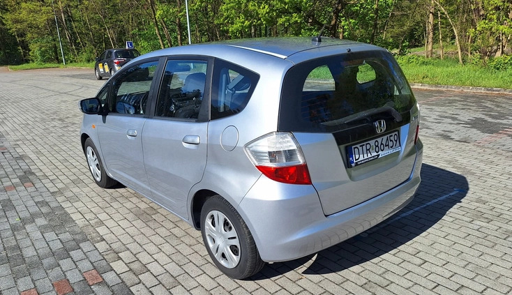 Honda Jazz cena 21999 przebieg: 124000, rok produkcji 2009 z Góra małe 154